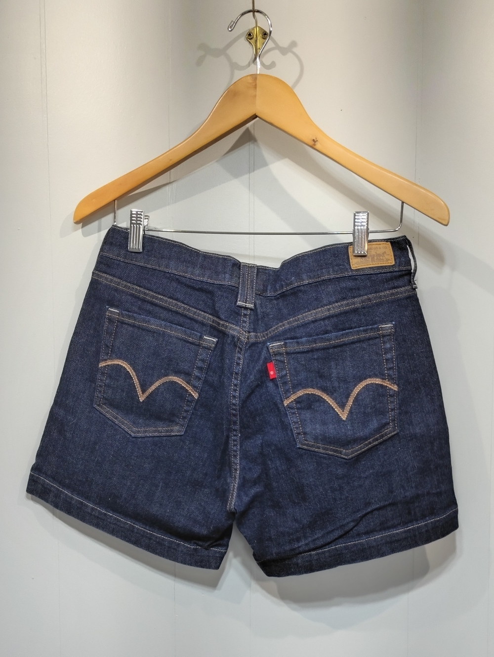 Levi's Original 515 Dark Blue Wash Shorts Spring Summer 5 inch inseam size 6 - Picture 4 of 7